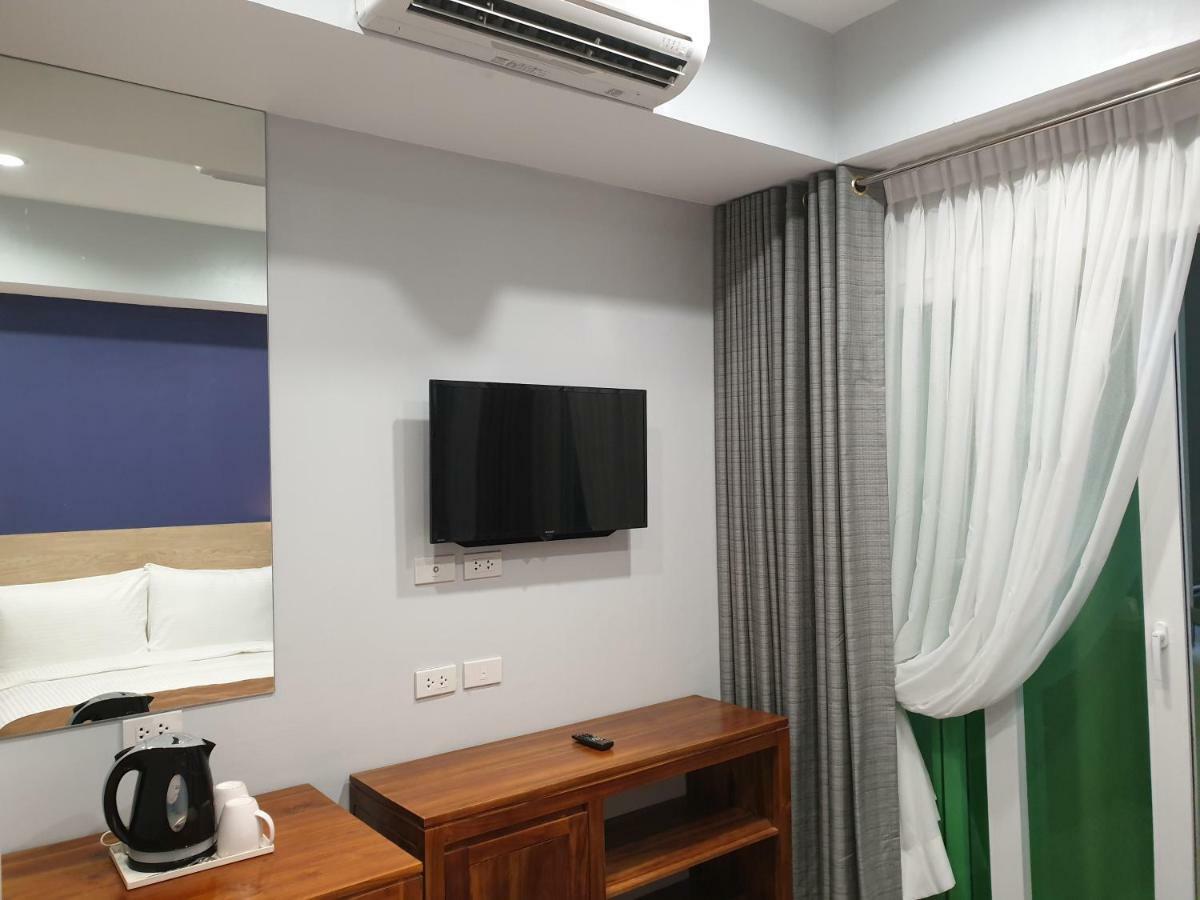 Leez Inn Makati Makati City Exteriér fotografie